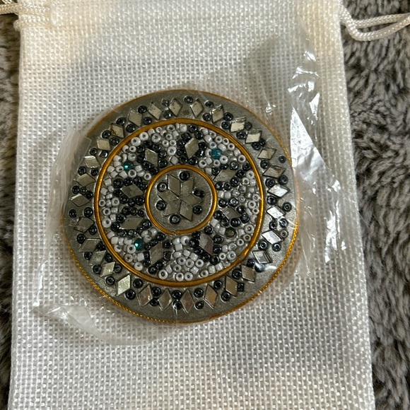Accessories - Beautifully Detailed Purse Mirror